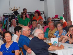 Künstler helfen Kinder - Mit Musik zur Menschlichkeit
